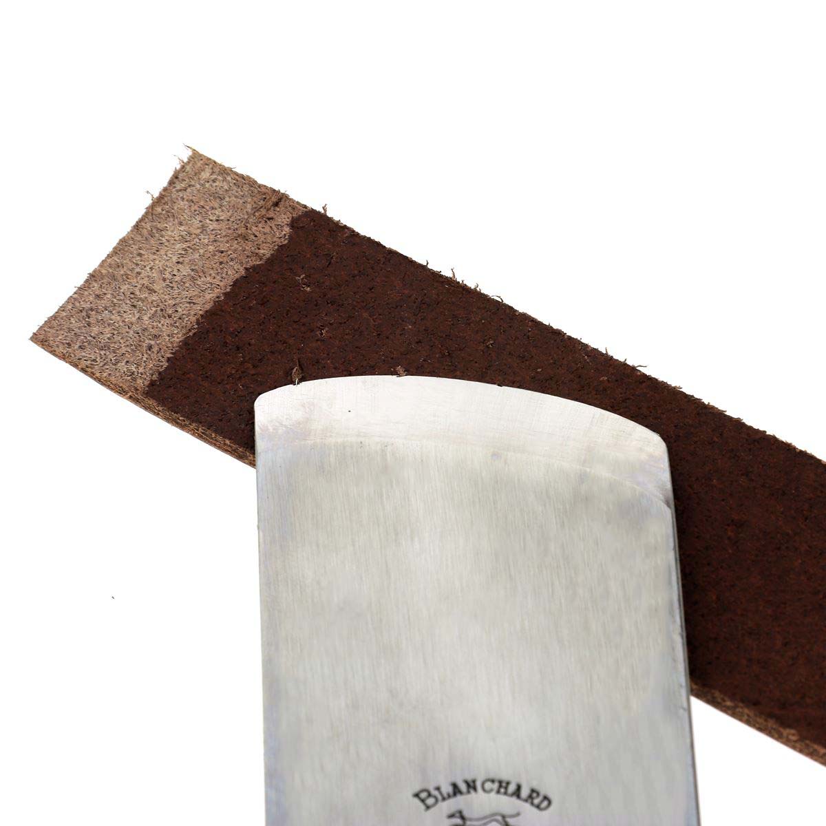 Couteau à parer oblique pour droitier Vergez Blanchard, outil de cuisine avec lame fine pour émincer et préparer la viande.
