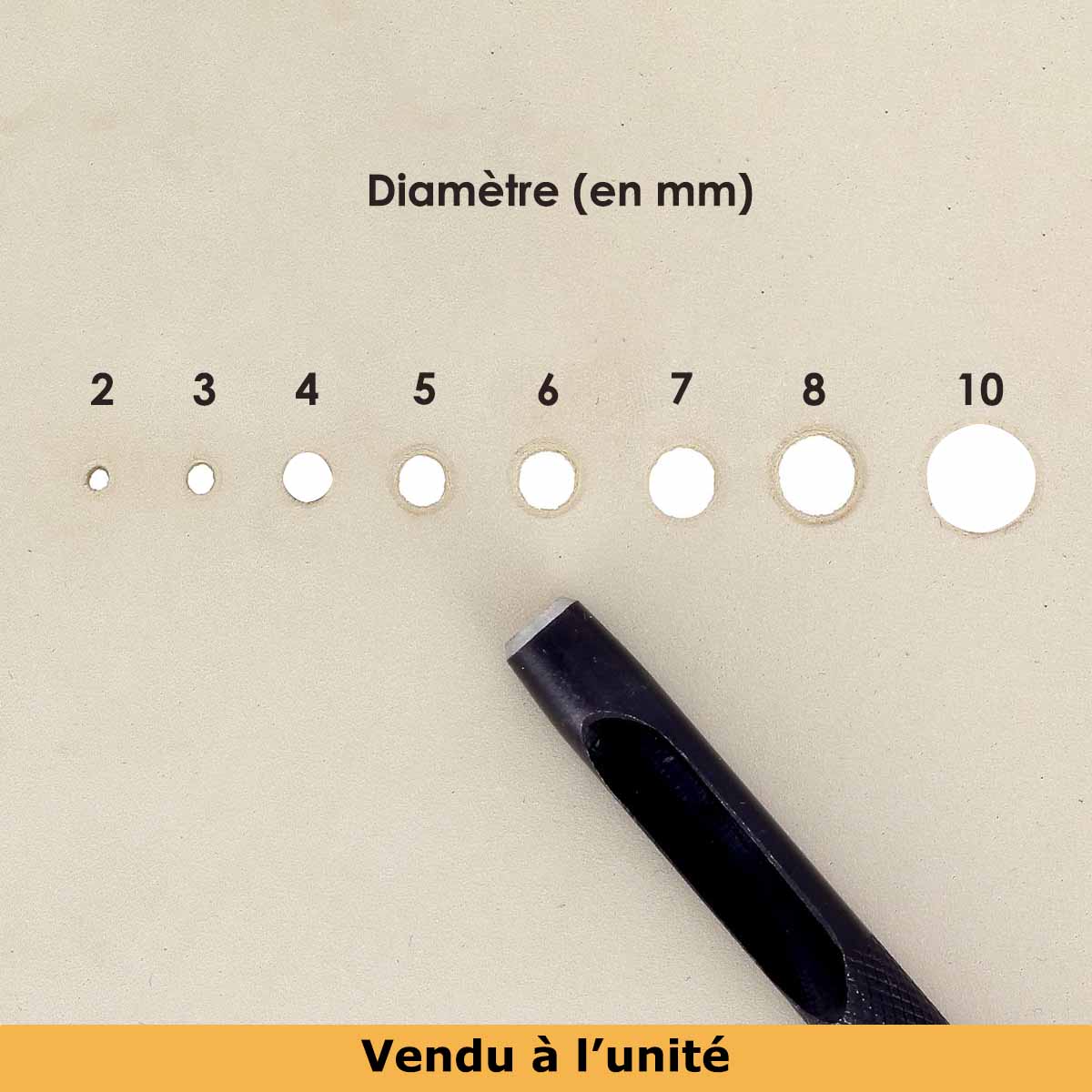 Emporte-pièce à frapper rond Tivoly, outil en métal pour découpe précise, visible en image.