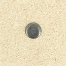 Rivet double calotte bombé en lot de 100, accessoires robustes pour fixation durable, visible en gros plan.