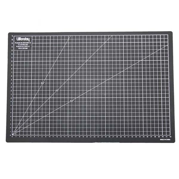 Tapis de coupe autocicatrisant A3 de 300 x 450 mm, outil pratique pour découpe précise, conçu par Autres.