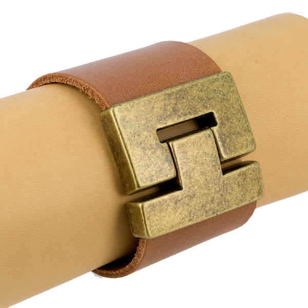 Fermoir bijou ISA aimanté en laçet plat, création de bijoux, finition élégante pour bracelet ou collier, vue rapprochée.