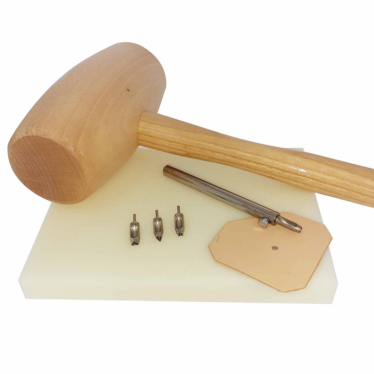 Emporte-pièce de précision rectangulaire pour cuir, outil de coupe robuste, marque Autres, destiné à la fabrication artisanale.