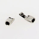 Fermoir bijou clip aimanté en argent vieilli pour créations de bijoux, avec lacet rond.