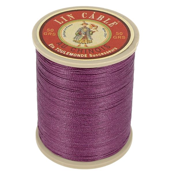Bobine de 250m de fil de lin câblé glacé violet 532 de la marque Fil au Chinois, vue de dos.