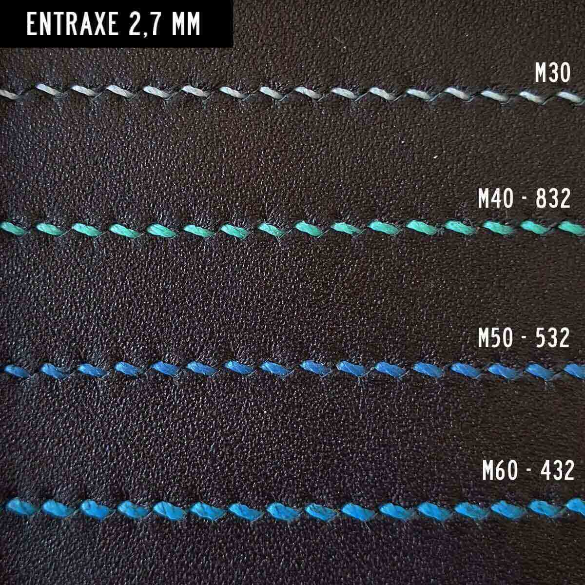 Griffe à frapper de précision Deco Cuir, outil en acier pour le travail du cuir, avec fil et entraxe visible.