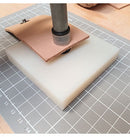 Kit de pose Deco Cuir avec plaque de 8mm et manche à frapper en inox pour outils de cuir.