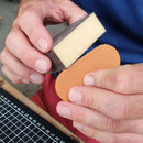 Éponge abrasive Sia pour poncer la tranche de cuir, outil de finition et d’ébavurage.
