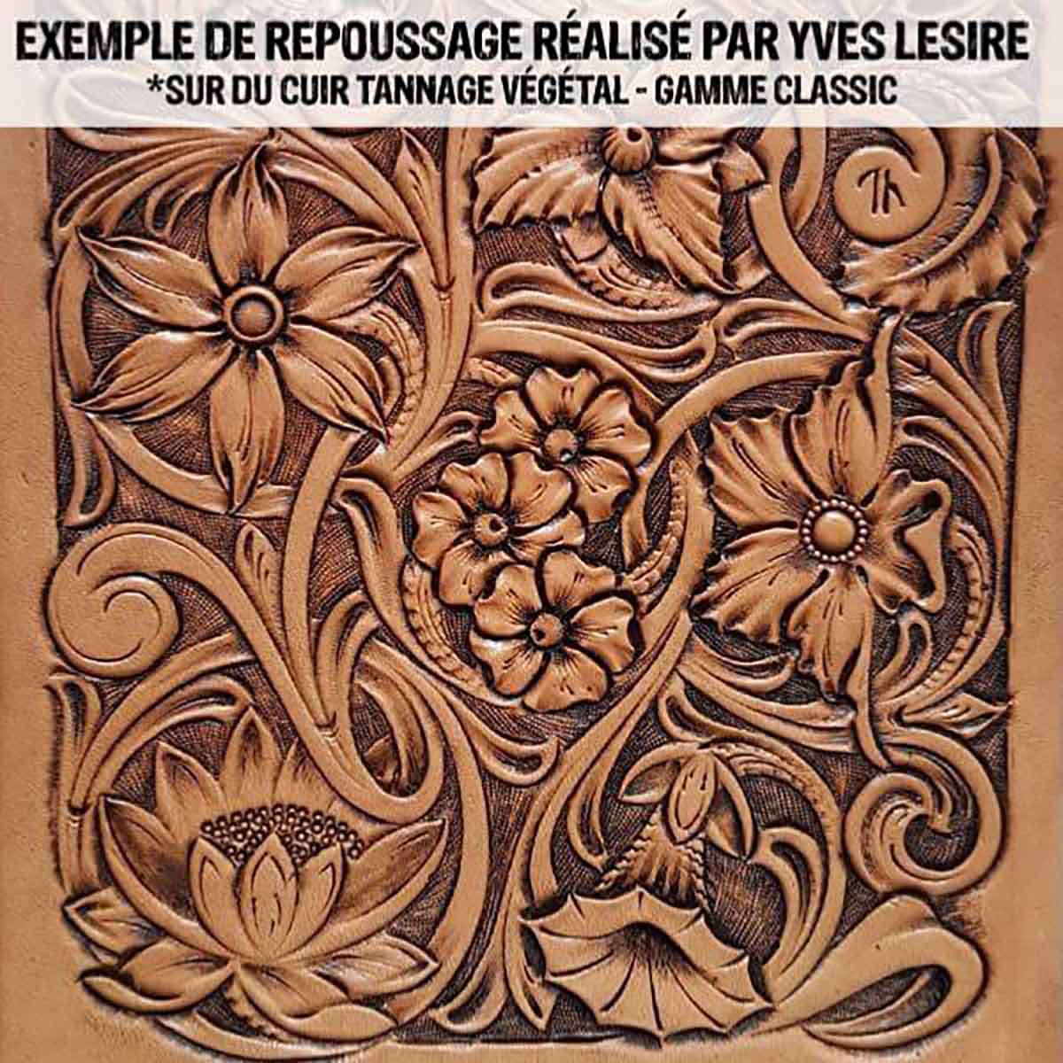 Demi collet en cuir tannage végétal naturel de style classique, avec repoussage détaillé, fabriqué par Autres.