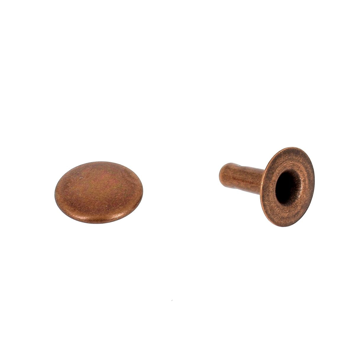 Lot de gros rivets en laiton T6 de couleur vieux cuivre, accessoires de décoration en cuir, par Deco Cuir.