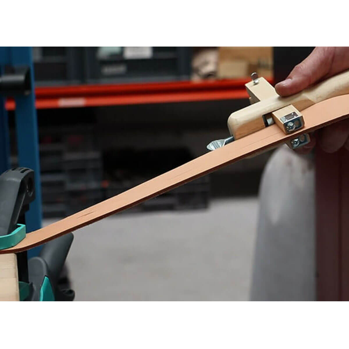 strap-cutter-cuir2.jpg